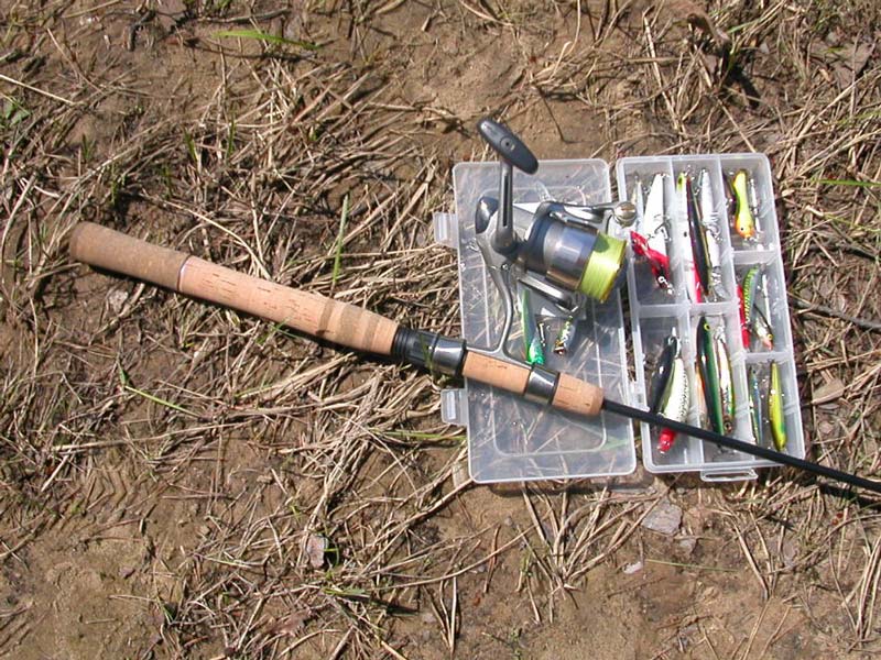 916121